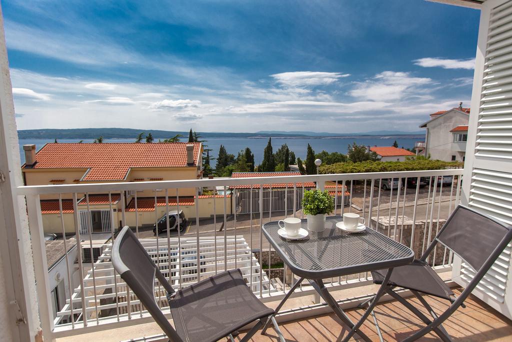 Apartments Casa Bianca Crikvenica Esterno foto