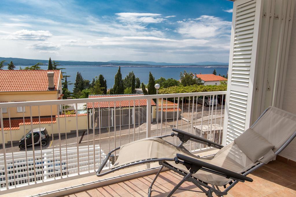 Apartments Casa Bianca Crikvenica Esterno foto