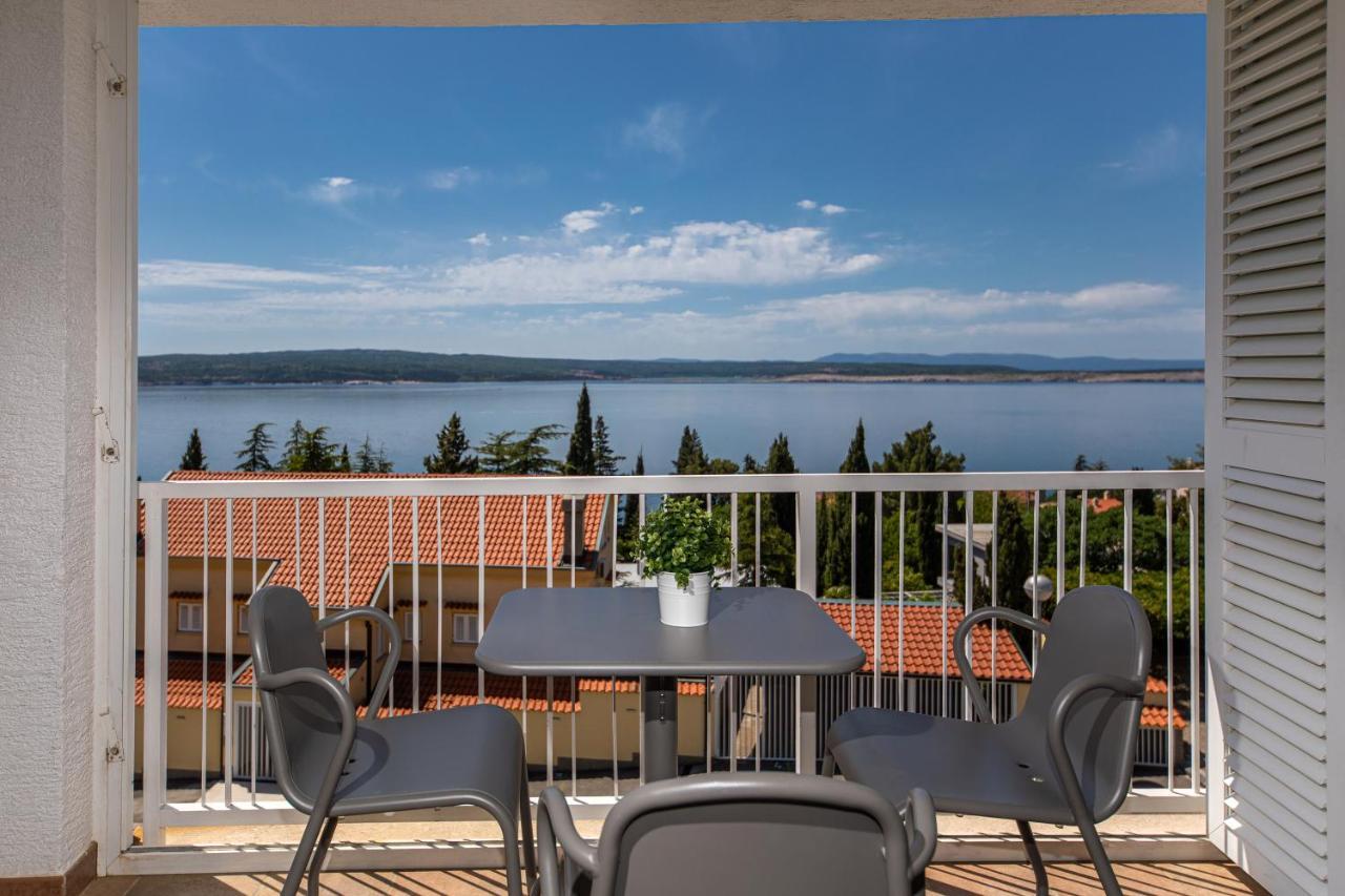 Apartments Casa Bianca Crikvenica Esterno foto